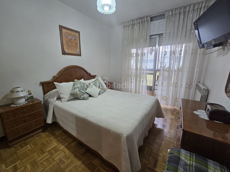 Foto 44ece3dd-9e1d-4dc9-bfea-339003cf4848. Pis amb calefacció a Couto Ourense