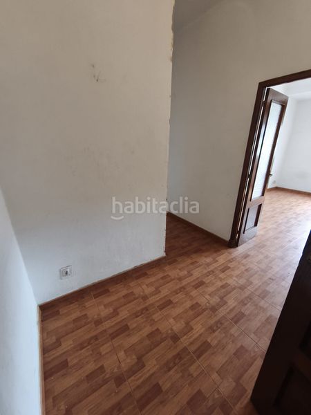 Foto cfffc719-5cb7-4d04-9a06-c50b1b4dcb64. Pis a Centro Ourense