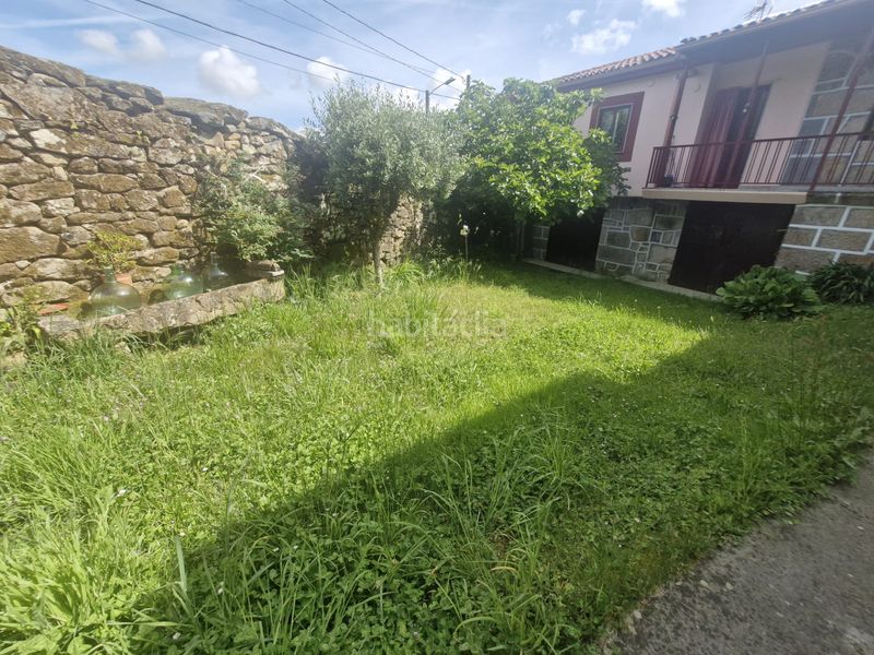 Foto 11d43f6a-cd62-4fd3-8b04-81e7ba8442ea. Casa adossada a Maceda