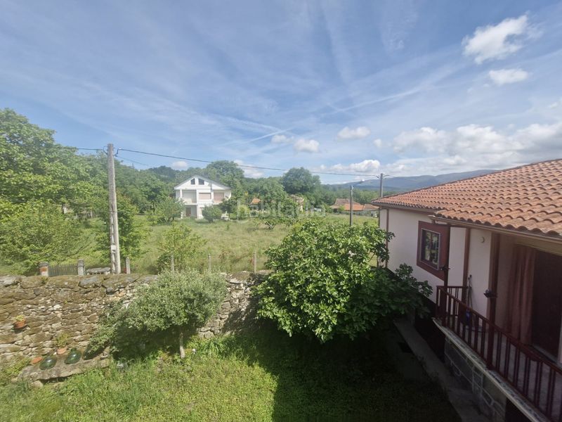 Foto def4f76a-acfd-409c-b788-78e9dd22e00a. Casa adossada a Maceda