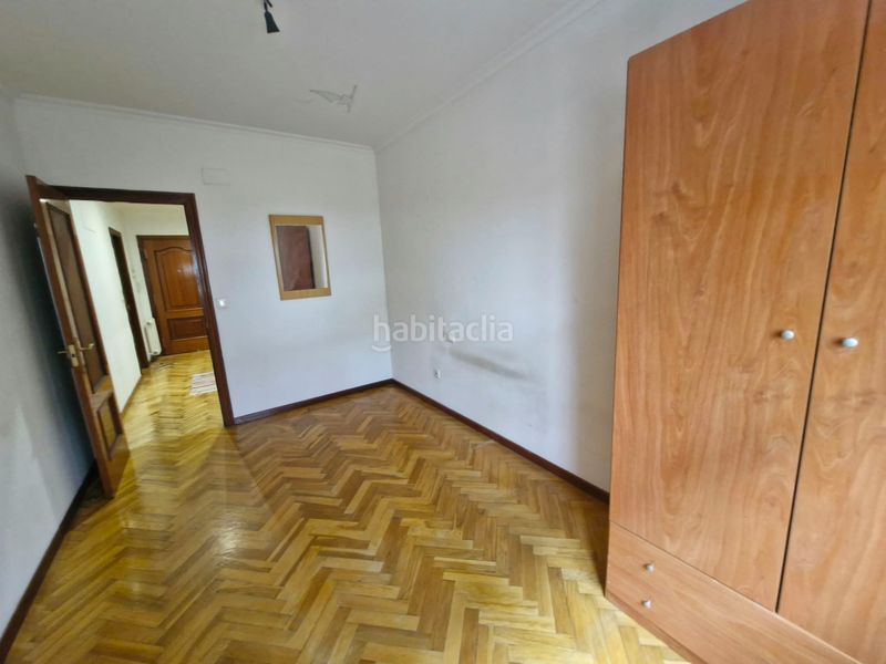 Foto 83b52848-0236-4456-acbb-a6c41595302b. Apartament amb calefacció aparcament a Barbadás