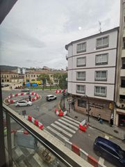Alquiler Apartamento en A Ponte. Puente ( avd. caldas ) / todos los servicios