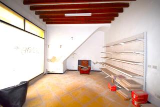 Xalet  Escola. Casa para reformar con muchas posibilidades en sa pobla