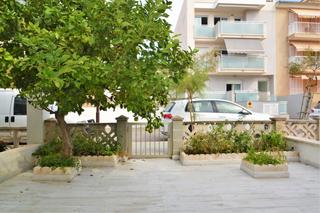 House  Calle mendez nuez. Casa con garaje  en can picafort