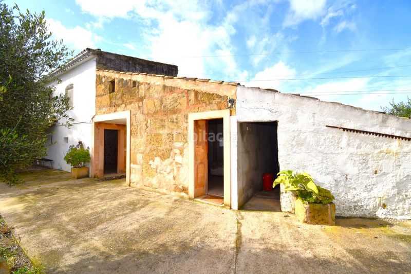 Foto 4ba8adcd-93aa-446d-9f53-6ebbbea7d3b8. Masia a Pollença poble Pollença