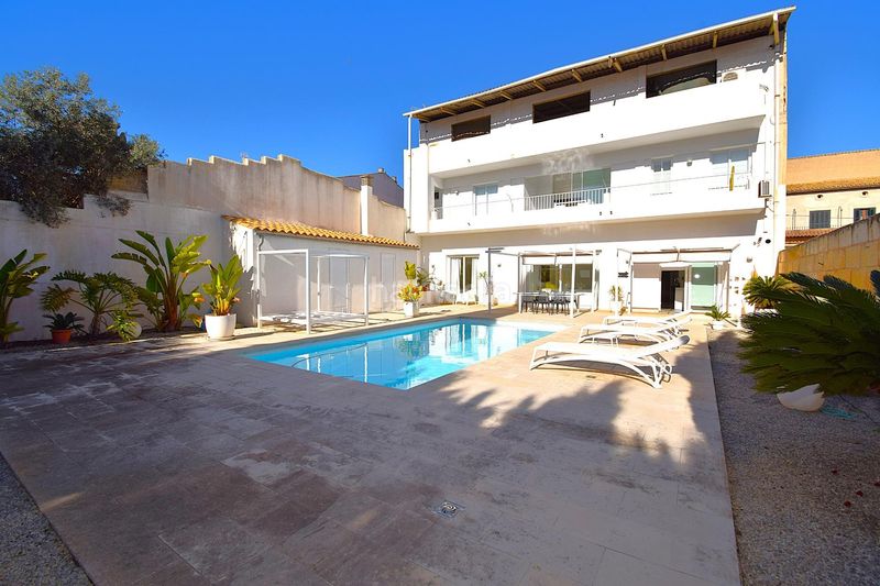 Foto e0c6fe09-7a49-4e8c-8248-7b7a396318e0. Casa amb calefacció aparcament piscina a Muro
