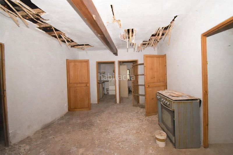 Foto 54816143-af27-45ae-8cc0-aee29591bec8. Casa edificio para reformar en Muro