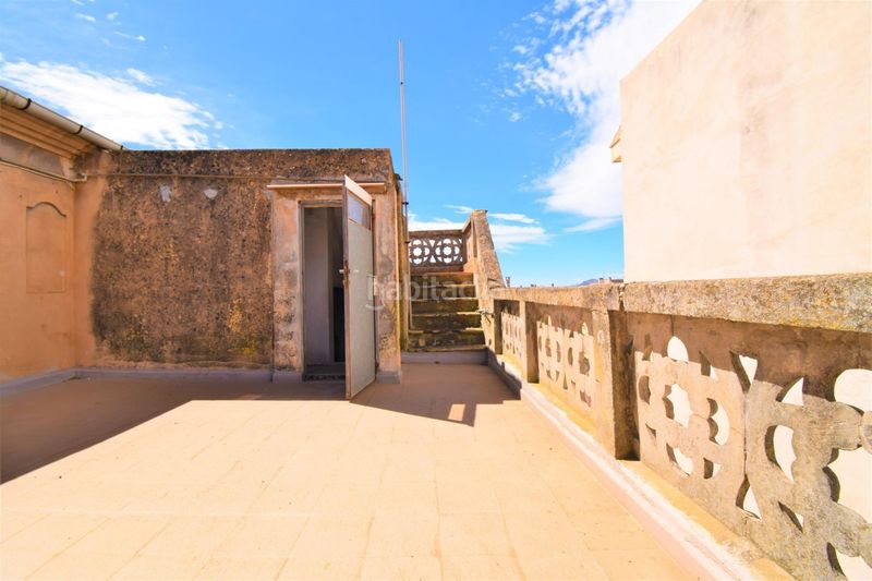 Foto b326fae9-60d4-4916-83fb-109104441f88. Casa edificio para reformar en Muro