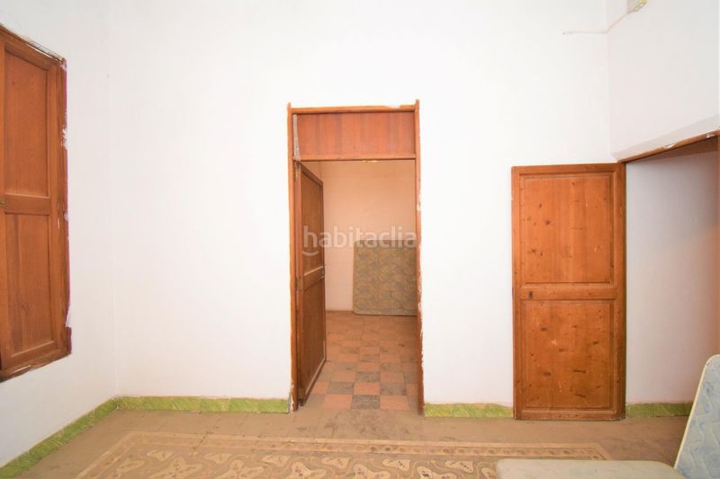 Foto c8249624-5175-4086-aa21-cea34ce3eb12. Casa edificio para reformar en Muro