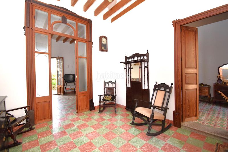 Foto e9f62d92-cac4-402a-a400-49848c84f2b7. Casa amb aparcament a Llubí
