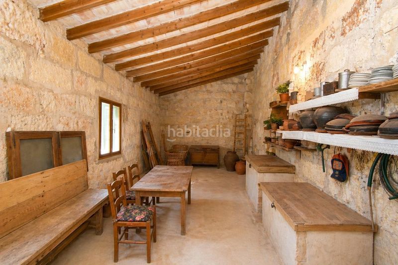 Foto f5059467-a840-42d5-9822-7abd8a1d303e. Casa amb aparcament a Llubí