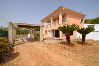 Country house in Sencelles. Finca rústica con vivienda en biniali