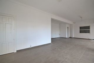 Lloguer Local Comercial a Muro. Local en alquiler en muro