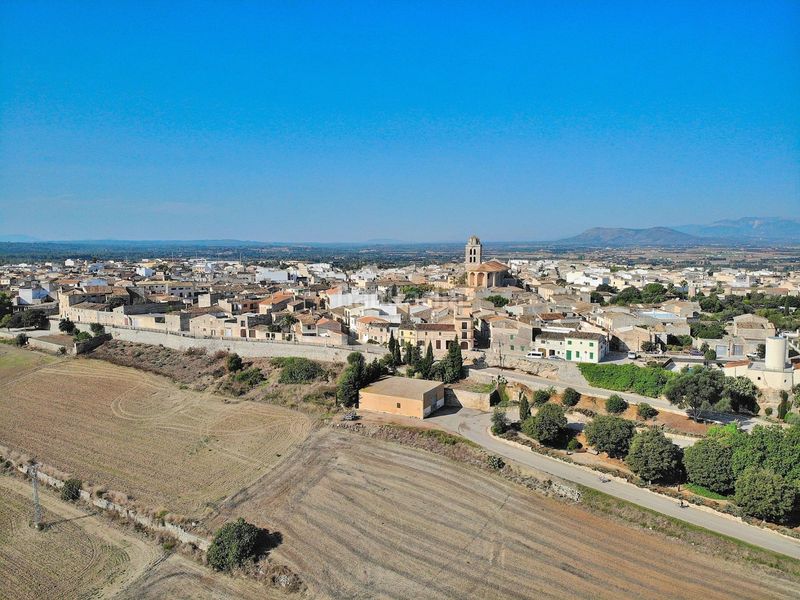 Foto 7c8a4cfc-5226-4dfc-bad6-a18088e432c3. Xalet amb aparcament piscina a Muro