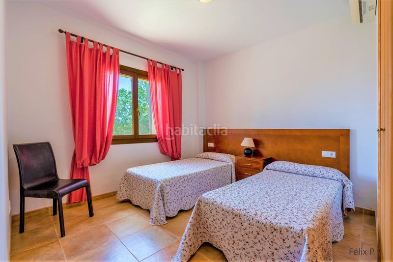 Foto d4780e3a-5a77-4f91-a89f-34f25360e00c. Xalet amb aparcament piscina a Muro