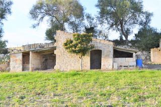 Casale in Polígono 5 parcel.les 150-151-152 152. Finca rústica en venta con posibilidad de vivienda en muro