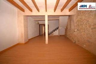 House  De les barraques. Casa de pueblo con garaje en artá