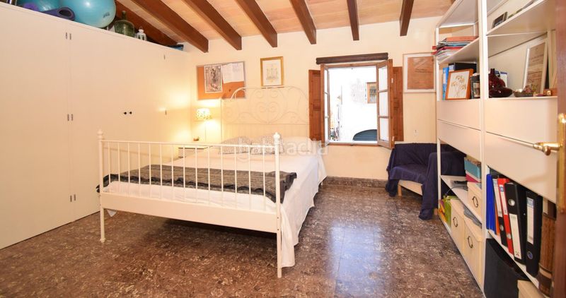 Foto b84b2822-679f-4efd-bc9b-ce8fd99d9514. Casa amb calefacció a Muro