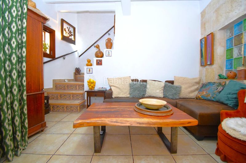 Foto cbef3a54-5f22-46f3-84c3-f6d65ca16bca. Maison dans calle antoni maura 49 dans Muro