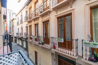 Edificio  Calle monterería