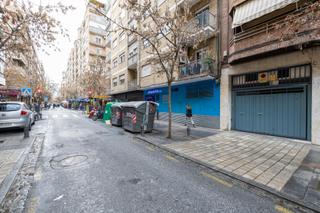 Parking coche  Calle pedro antonio de alarcón