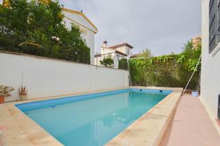 Chalet  Calle de los alminares