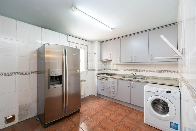 Foto dc83e0c3-36fb-4f74-b16f-d14c6ab90171. Casa a schiera con riscaldamento parcheggio in Fígares Granada