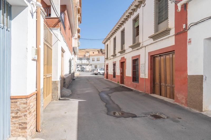 Foto e8ce63da-721d-4830-b678-4bc815f2272b. Casa amb aparcament a Padul