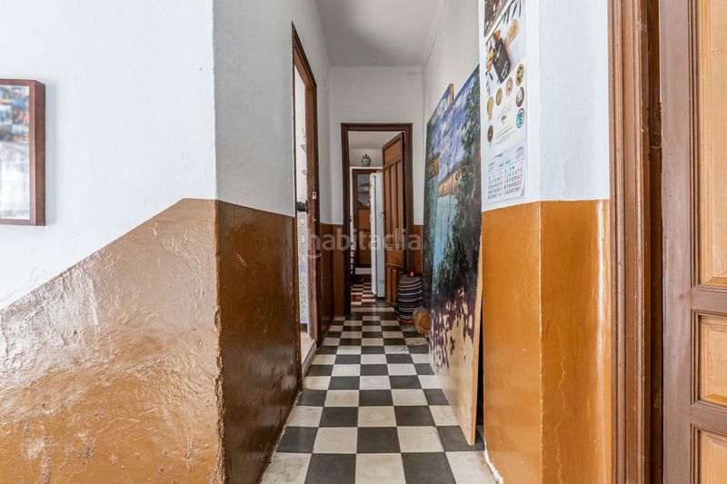 Foto eed425eb-809f-4efb-bb73-0626b991d47c. Casa amb aparcament a Padul