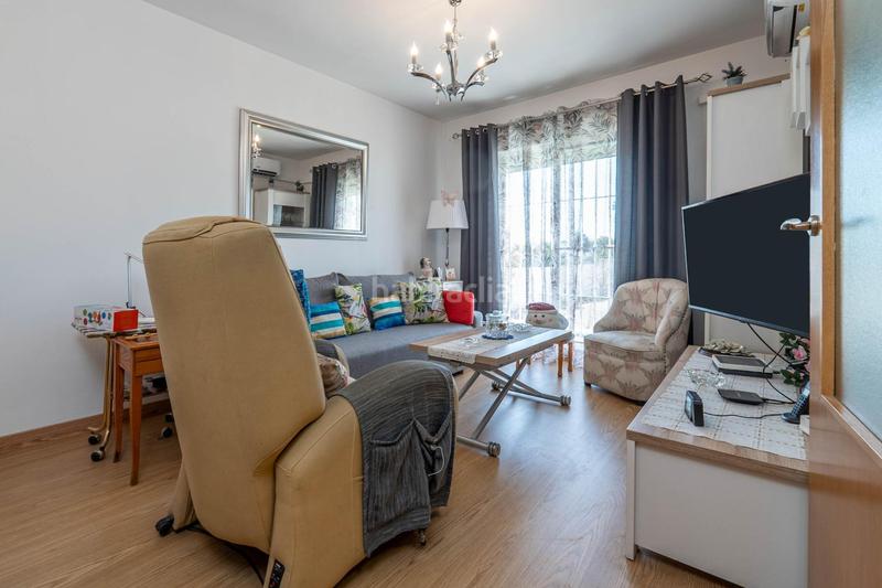 Foto 7bd432ba-9890-4165-b3c0-f0276770fa69. Semi detached house with parking pool in Belicena Vegas del Genil