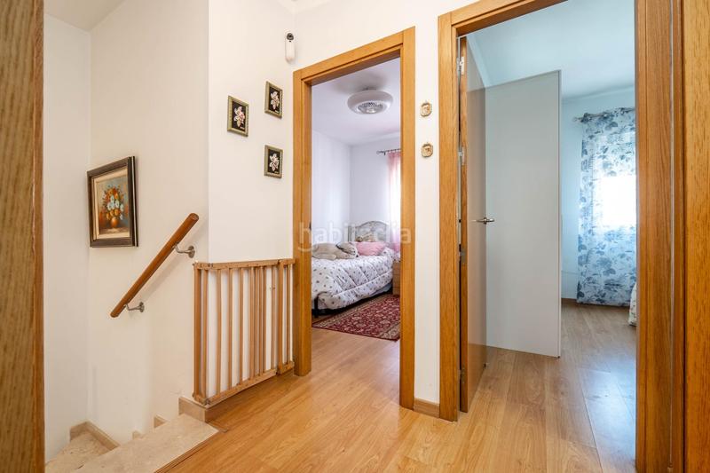 Foto 9f06a192-c50e-4acb-88f6-2ee9bd590459. Semi detached house with parking pool in Belicena Vegas del Genil