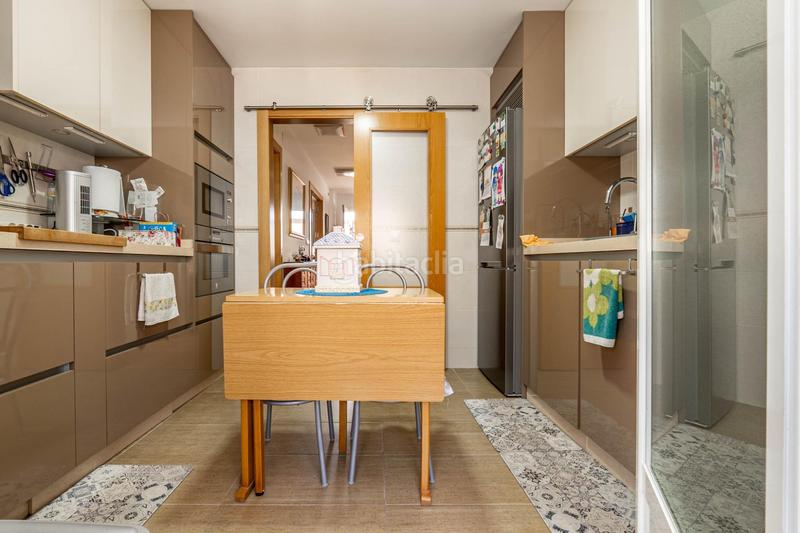 Foto ec521f4c-af35-4e6c-950e-15eee016c195. Semi detached house with parking pool in Belicena Vegas del Genil