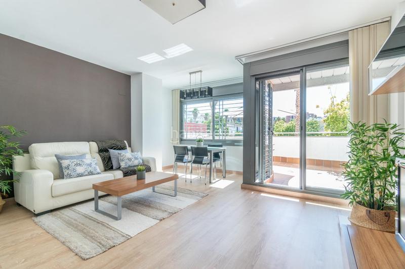 Foto 3f23ec34-1e1b-4099-a72d-7fa265ba9013. Appartement avec chauffage parking piscine dans Cerrillo de Maracena - Periodistas Granada