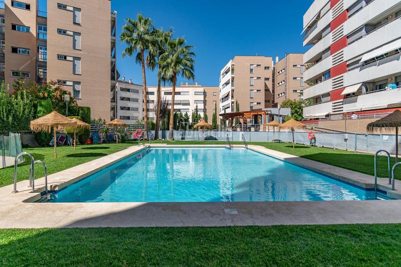 Foto 812fcde1-c847-4fea-b78b-12ce4e420973. Flat with heating parking pool in Cerrillo de Maracena - Periodistas Granada