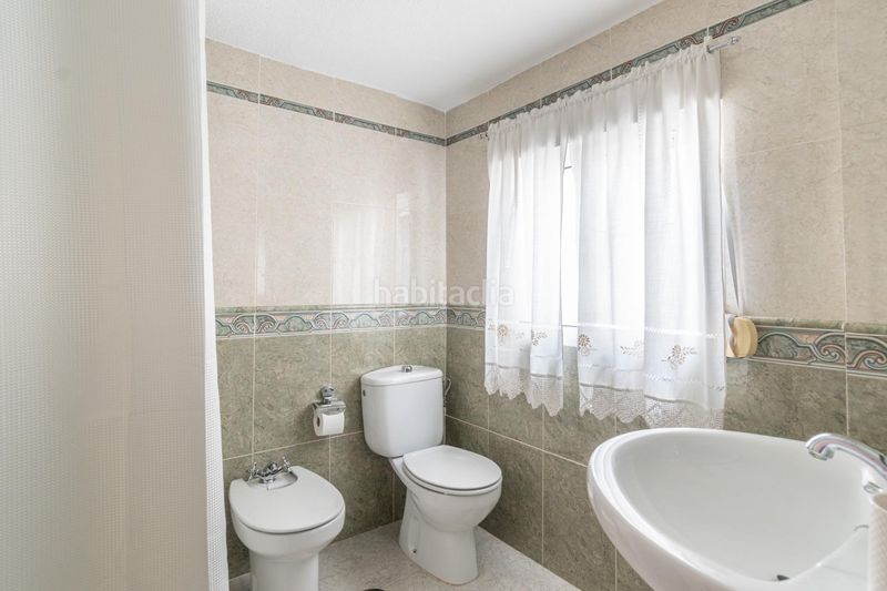 Foto e0aa6b95-ad40-4f29-b414-ed15785629ea. Reihenhaus in Colomera