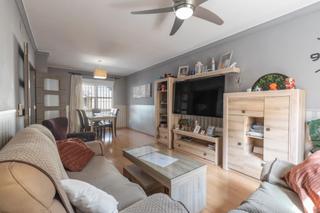 Semi detached house  Calle darwin