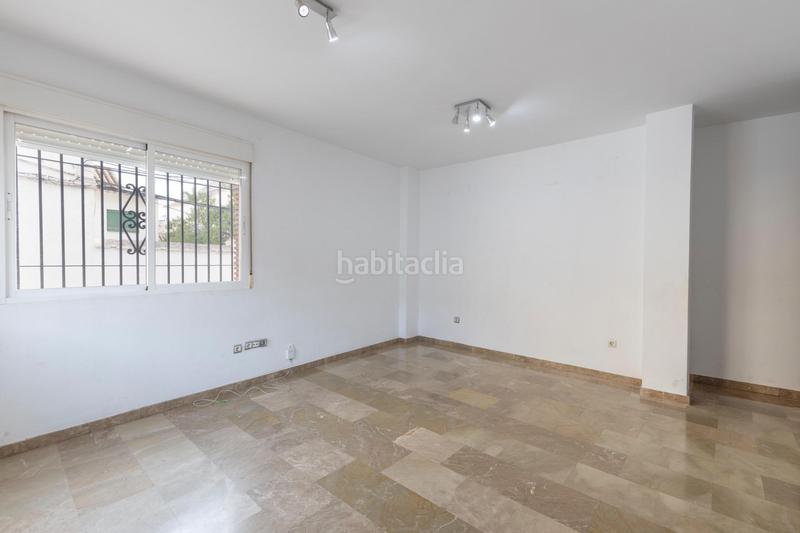 Foto 508cdea8-8b7d-4b60-b226-a40a7f16f998. Flat in La Zubia Ciudad Zubia (La)