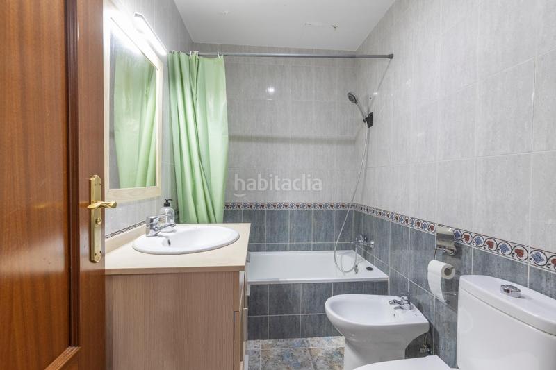 Foto 46b483b9-5d01-45be-a113-8f0bb9f6de8c. Piso en La Zubia Ciudad Zubia (La)