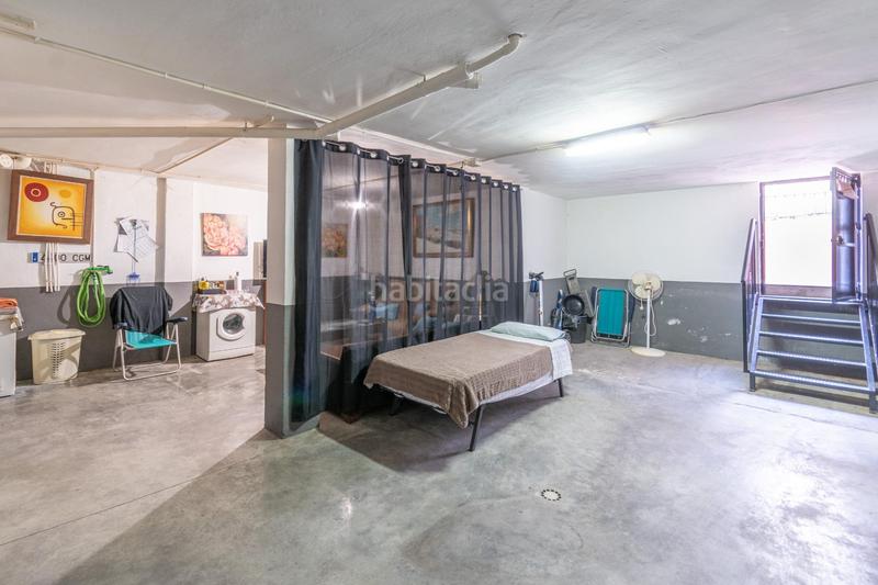 Foto 3f080506-814c-4061-91aa-ec6e8e6450f8. Casa adossada amb aparcament a Belicena Vegas del Genil