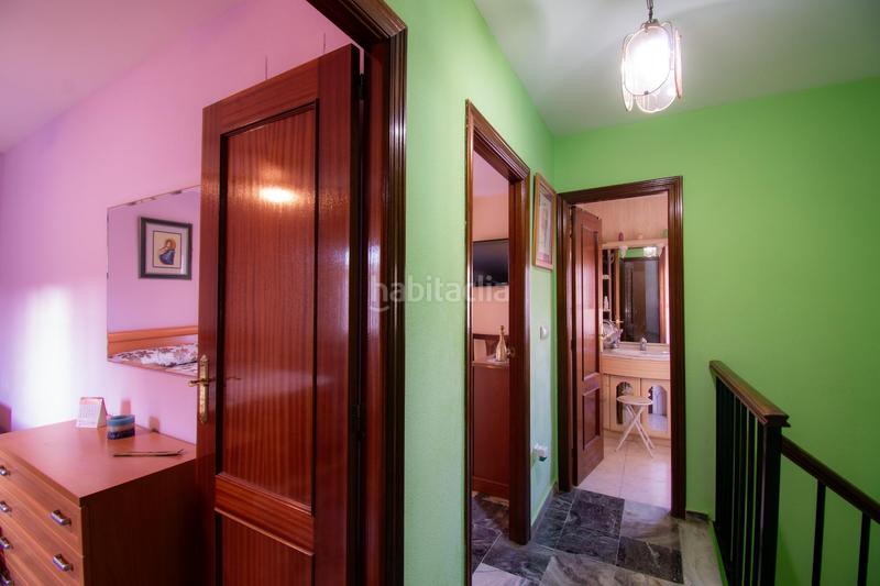 Foto 84eb397e-5cf3-4e50-bc13-d3ebbb56cf10. Casa adossada amb aparcament a Belicena Vegas del Genil