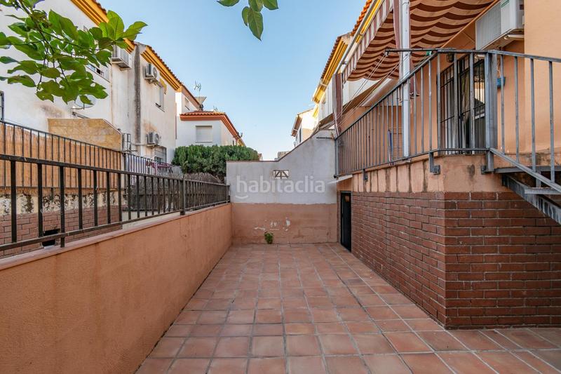 Foto 11a177e4-4c12-4114-b883-26fe84fe0bcf. Maison jumelée avec parking dans Belicena Vegas del Genil