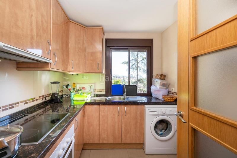 Foto 6ab05f22-26e4-4267-abcb-a222d19a3915. Planta baixa amb aparcament a Barrio de la Vega Monachil