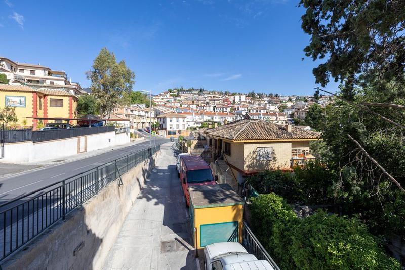 Foto 7818c3e8-6add-47c4-a773-95900b696509. Planta baixa amb aparcament a Barrio de la Vega Monachil