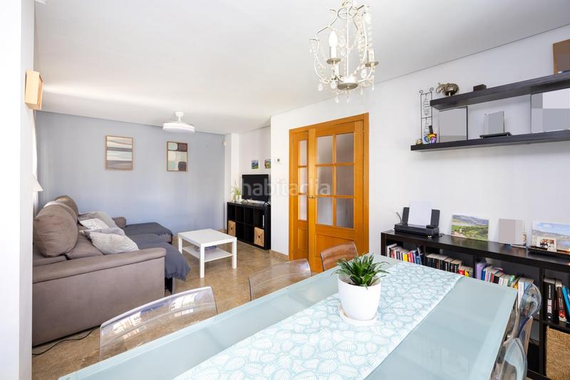 Foto 332936bd-6a64-4bd7-8adc-a49d3ee92cd9. Maison avec chauffage parking dans Jun