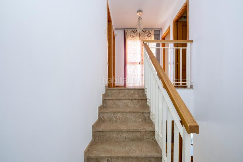 Foto d5a786b3-9224-4f75-a323-0570463ef9de. Maison avec chauffage parking dans Jun