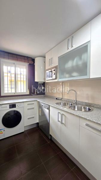 Foto 0136c01f-43f3-488f-83cb-3255245b218f. Etagenwohnung mit parking in Cúllar Vega