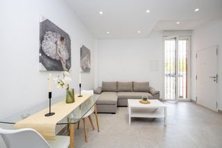 Flat  Plaza poeta garcilaso de la vega