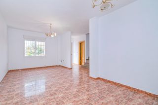 Casa adossada  Plaza leonardo da vinci