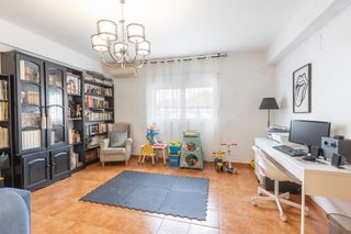 Casa pareada en Plaza CRISTO YEDRA