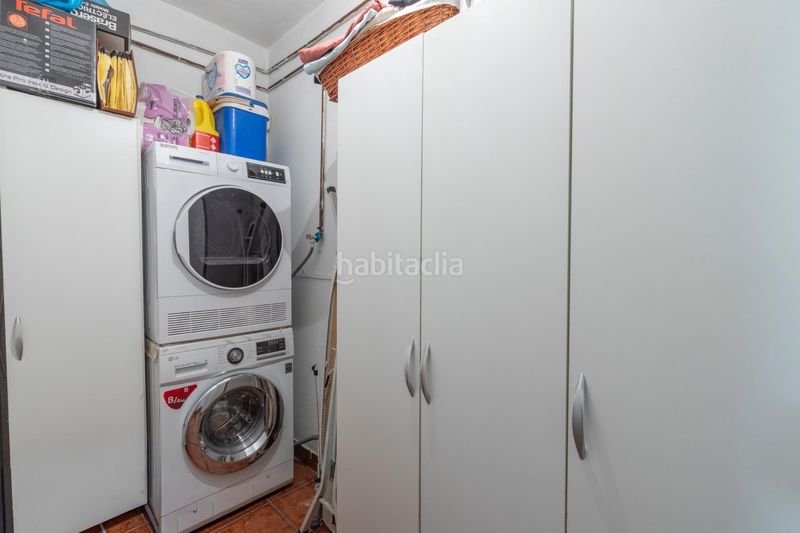 Foto c5276ab1-399d-4ff6-a153-c73e5fb82d66. Semi detached house with heating parking in Padul